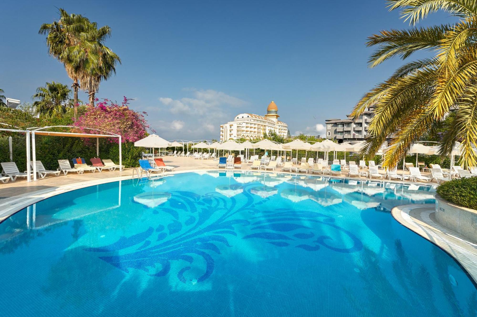 Seaden Corolla Hotel 锡德 外观 照片